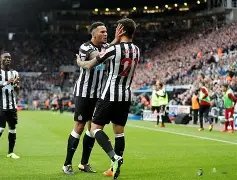 上海海港队,虽败犹荣,携手申花挺,世界杯预选赛,2026世界杯,赛程,参赛球队,最新动态